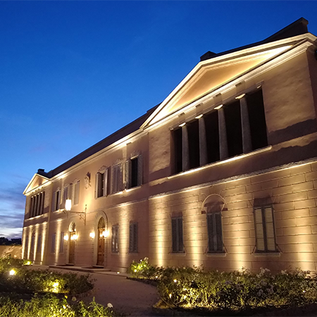 Italian Residence Takes Comfort To A Whole New Level